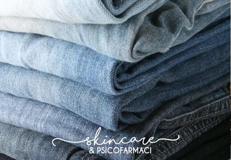 il decluttering dei jeans è sempre un problema...